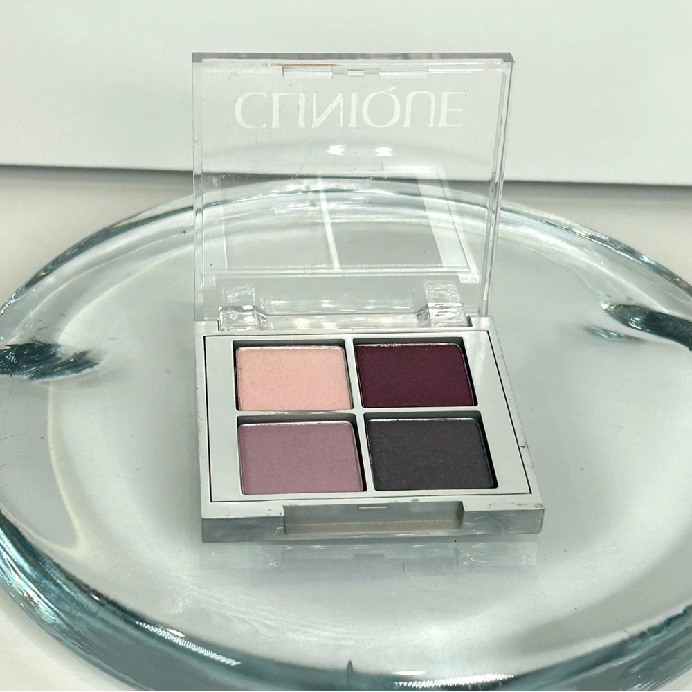 Clinique All About Shadow Quad 4 Shades Pink Purple Full Size NEW - Picture 4 of 5